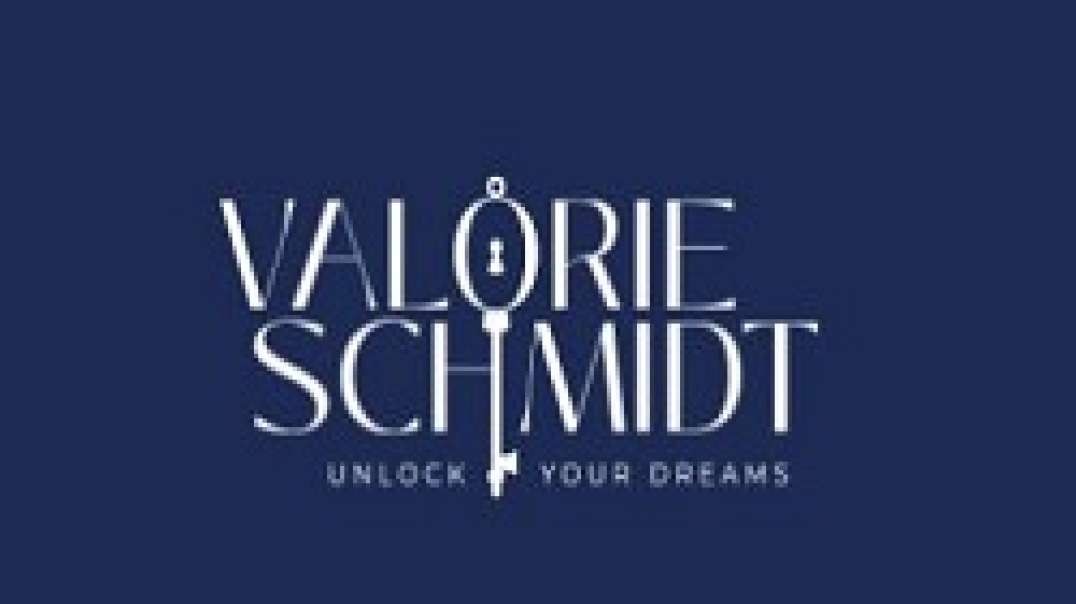 Valorie Schmidt - Luxury Real Estate Agent in Barrington, IL